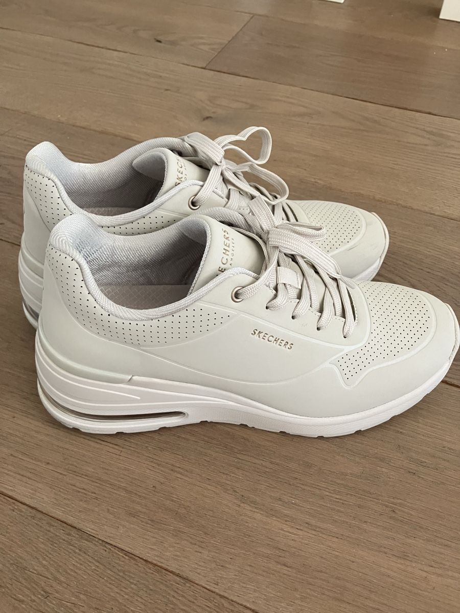Skechers Damenschuhe: Sneakers Gr. 40 - Sketchers – Gebraucht aus Bubikon von nb_b8d9 4