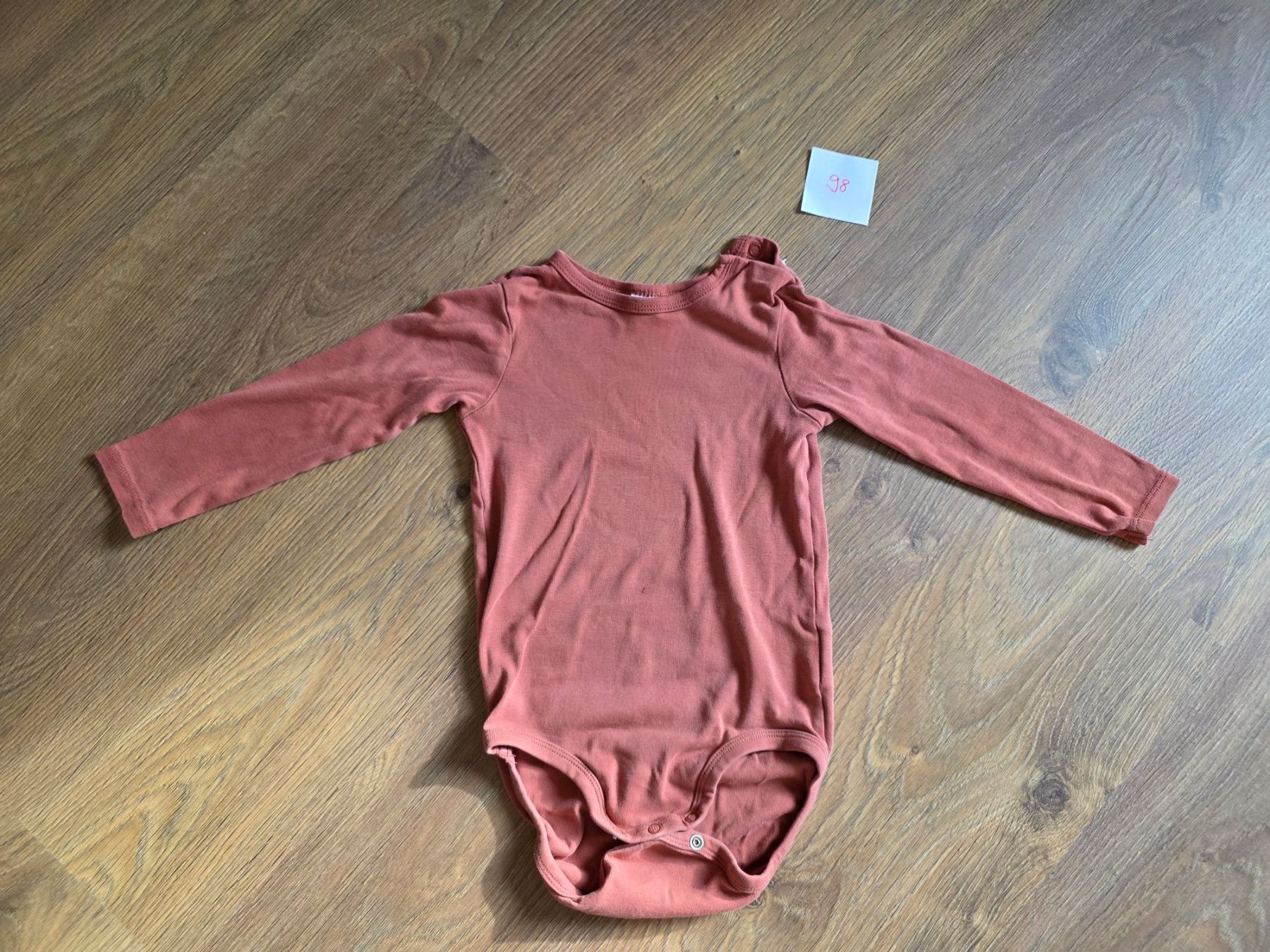 H&M Biancheria intima: Langarmbody, Body H&M Gr. 98 – Usato da Nebikon venduto da Japostyle