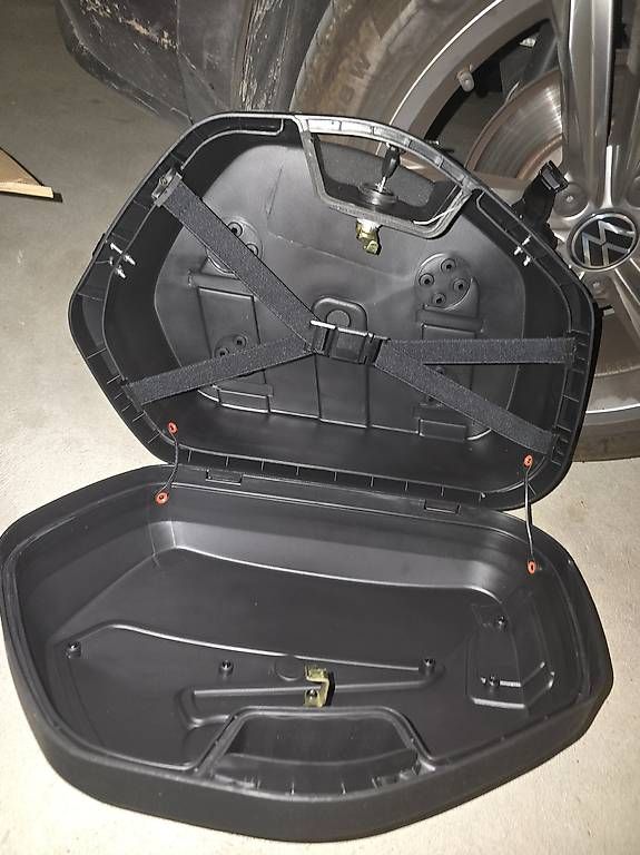 Topcase: Vendo valigie – Usato da Winterthur venduto da nic_ty9d 1