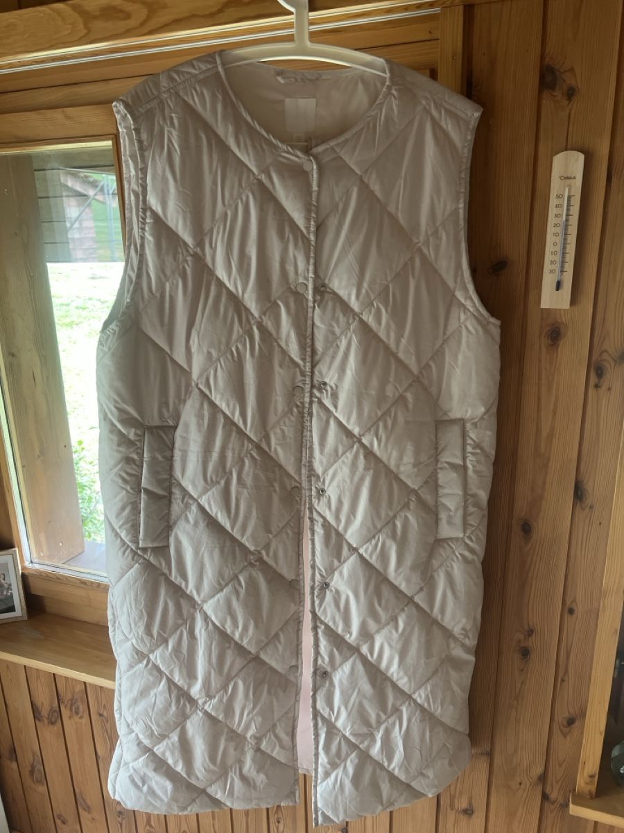 Vestes: Steppweste lang beige – D'occasion à Oberembrach par camira12