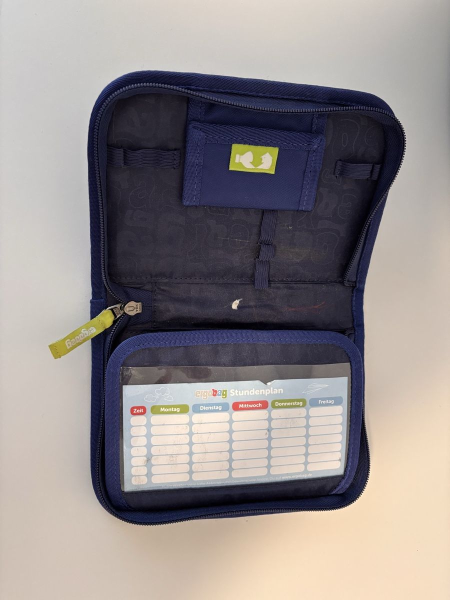 Ergobag Borse & Zaini: Ergobag Schulrucksack mit Zubehör – Usato da Stetten SH venduto da dany198300 6