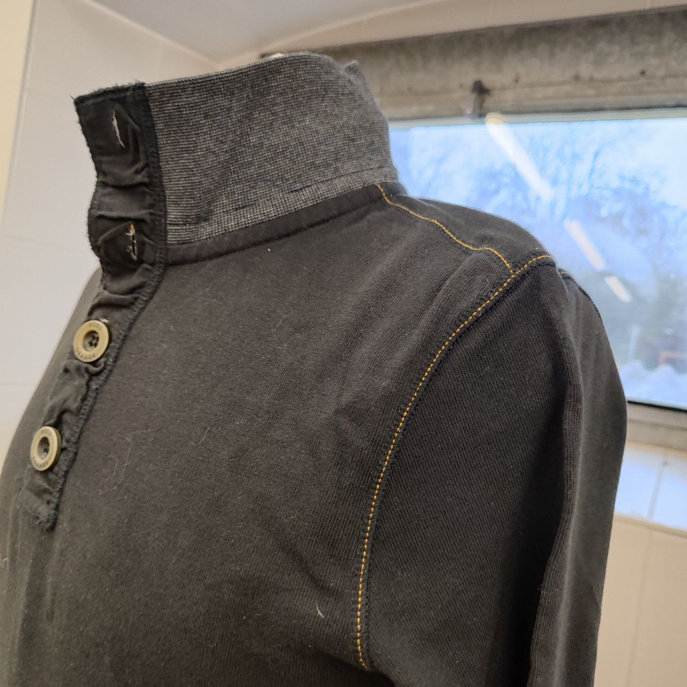 Hugo Boss Maglioni & Felpe: Boss Herrenpulli GR S – Usato da Langnau am Albis venduto da Judithsebi 6