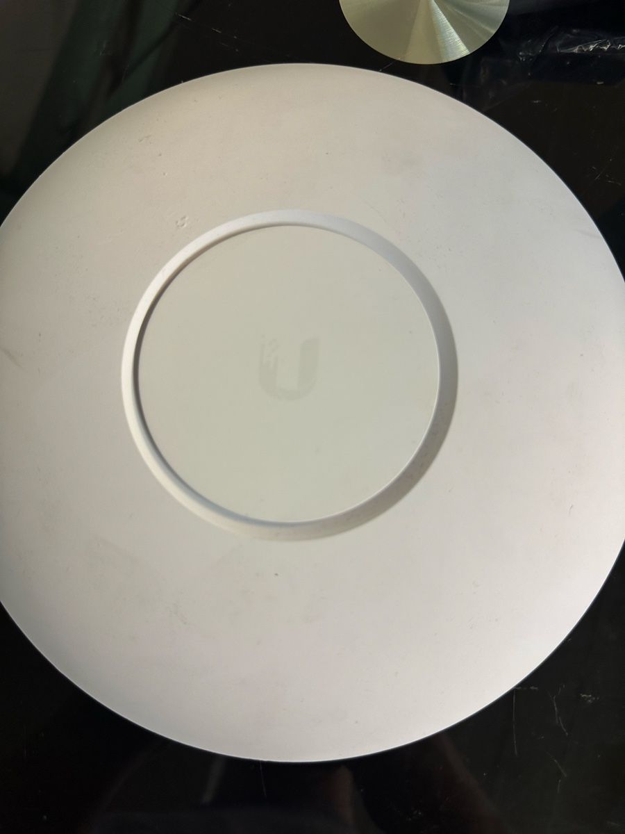 Ubiquiti WiFi: UniFi AP AC PRO 4 Stk. – Usato da Luzern venduto da FrankGroebel