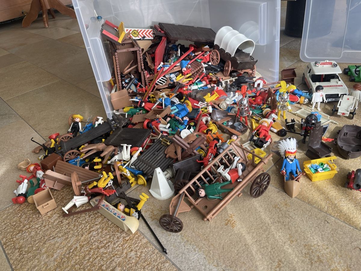 Playmobil Giocattoli: Playmobil Sammlung – Usato da Maisprach venduto da Leoli123 2