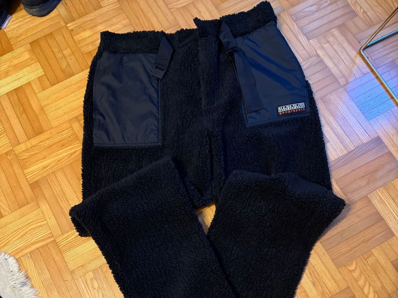 Napapijri Hosen: Napajiri, Thermohose XL – Gebraucht aus bioggio von lenny023