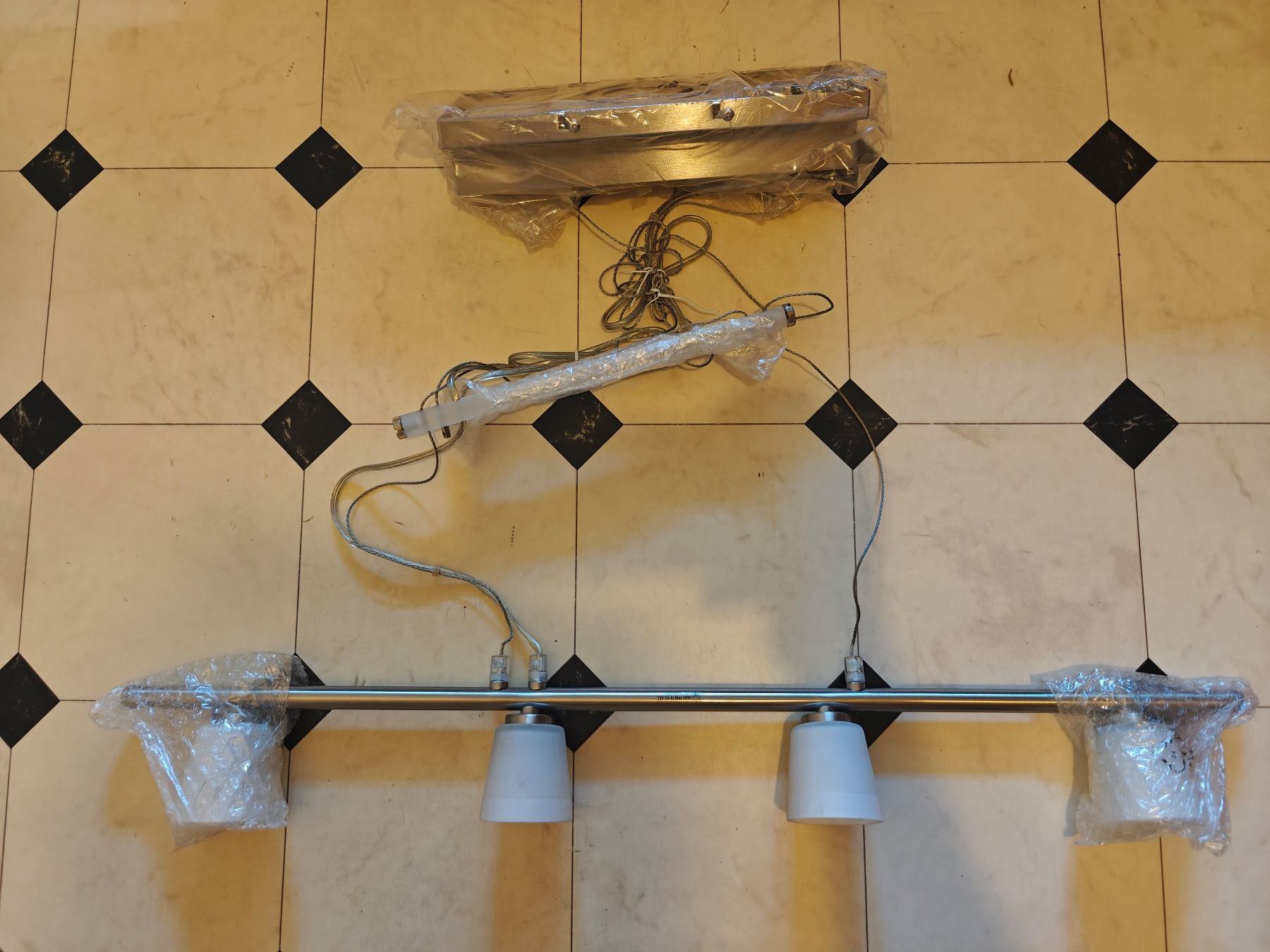 Ikea Lampadari & plafoniere: Deckenleuchte IKEA TIDIG  4x20W – Nuovo e nell'imballaggio originale da Fislisbach venduto da rms195