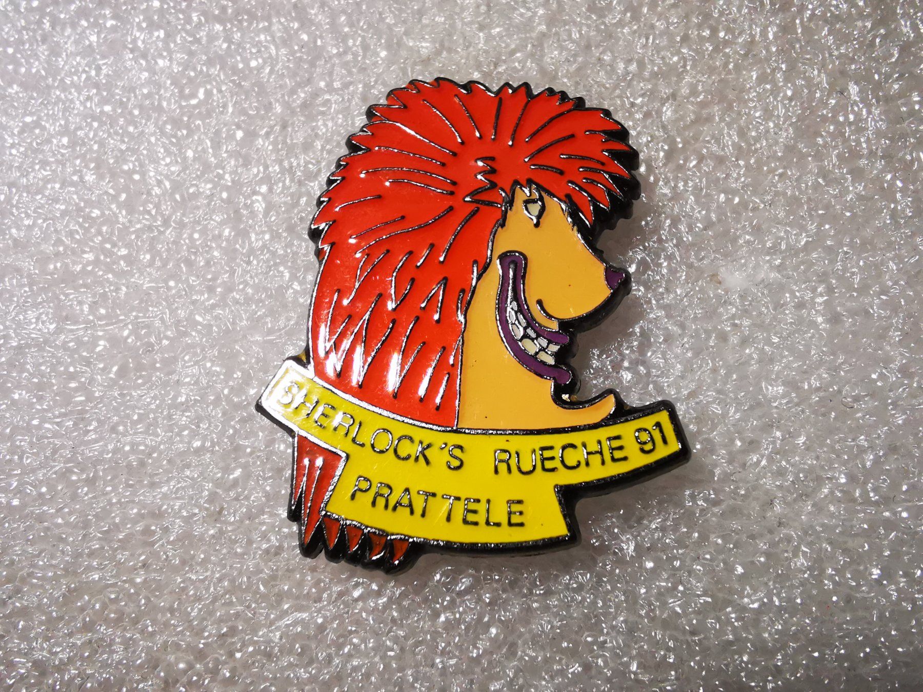 Plaketten & Abzeichen: Ansteckpin 8: Sherlocks Rueche 91 Prattele – Gebraucht aus Oppligen von Pin-Fall-Shop