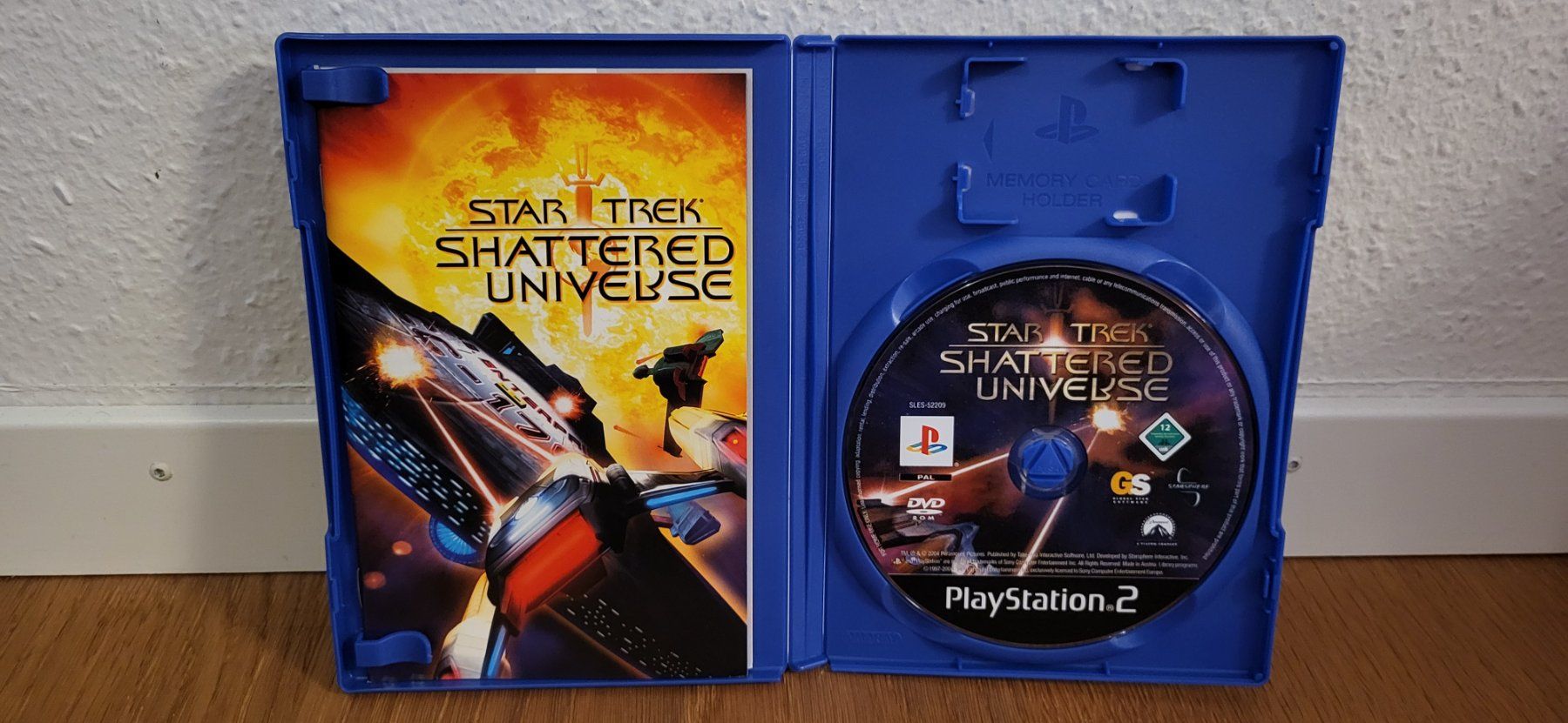 Sony Giochi: PS 2 - Star Trek Shattred Universe – Usato da Münsingen venduto da DigitaleSpielecke 2