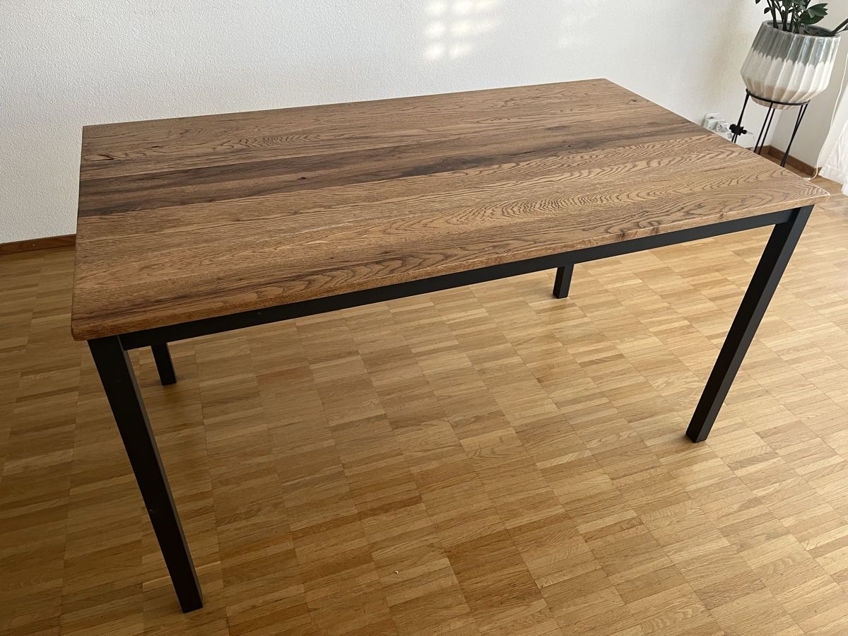 Tavoli: Tisch Massivholz 80x140 – Usato da Zürich venduto da zz6zz 1