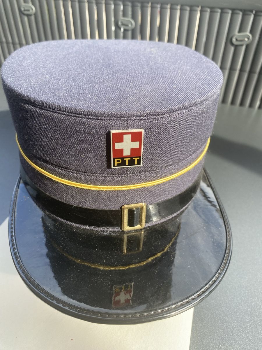 La Poste Uniformes: Casquette poste suisse  – D'occasion à bôle par Pilou83