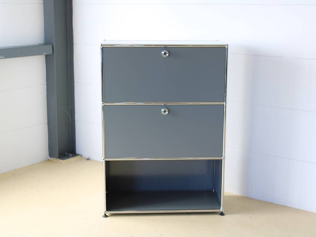 USM Scaffali: USM Sideboard in Mittelgrau neuwertig – Usato da Meinisberg venduto da atelier_TILIJA 3