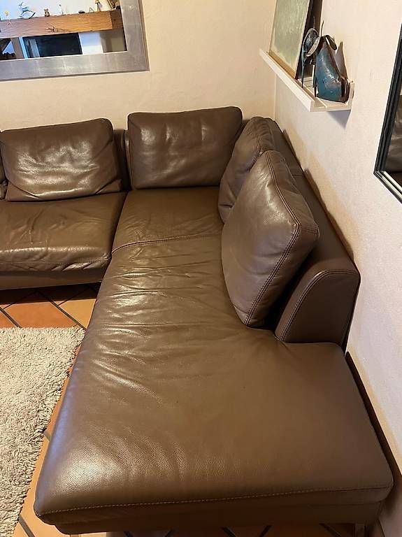 Divani: Canapé dangle en cuir brun véritable  à venir chercher – Usato da Port venduto da D87