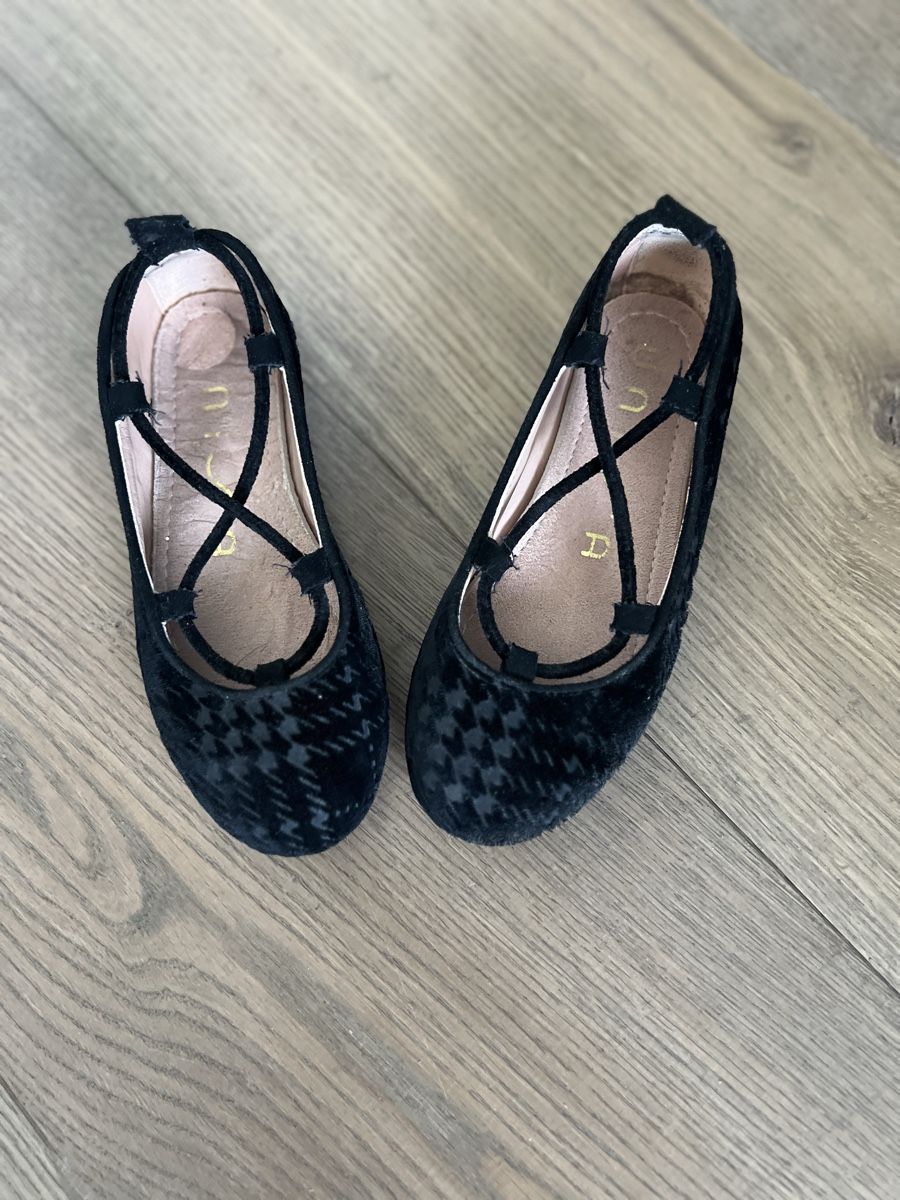 Unisa Scarpe per ragazze: Ballerines T.32 – Nuovo (secondo la descrizione) da Mies venduto da lil_6tnp