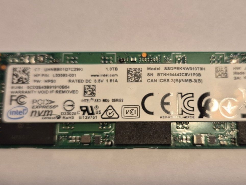 Intel Harddisks: Intel SSD 1024GB - M2, NVMe - Occasion – Gebraucht aus Tramelan von Fabb 1