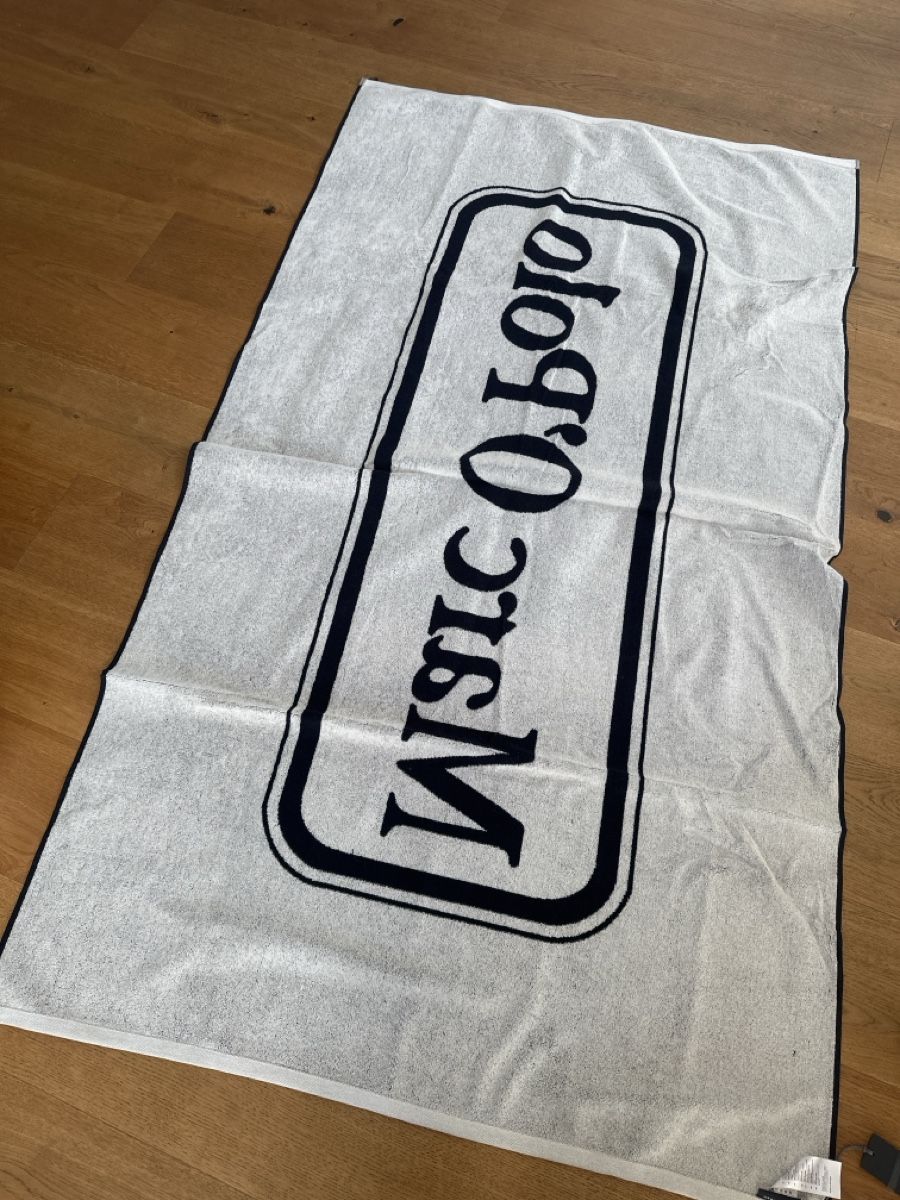 Serviettes de bain: Badetuch neu – Neuf avec emballage d'origine à Brugg AG par Pesto05 1