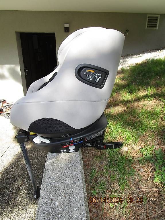 Seggiolini per auto: siège auto I- SPIN 360° – Usato da Clarens venduto da krampou 4
