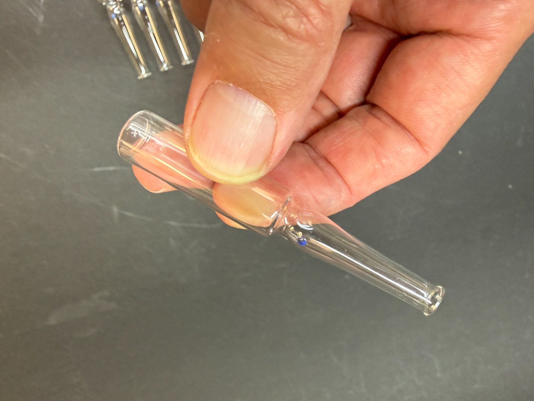Bicchieri: 10 Glasampullen, neu – Nuovo e nell'imballaggio originale da Lützelflüh-Goldbach venduto da Napfnugget01 3