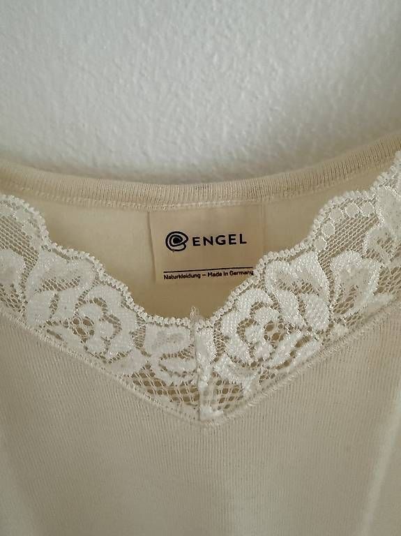 Top: Top Von Engel  S/M  – Usato da Alpnach Dorf venduto da rerifeme 1