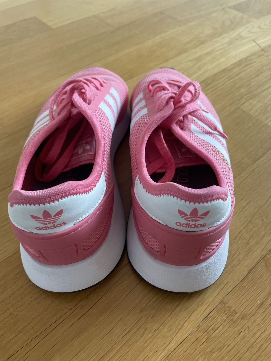 Scarpe da donna: Adidas Sneaker, Grösse 40 – Nuovo (secondo la descrizione) da Glattpark(Opfikon) venduto da rue_9c5p 2
