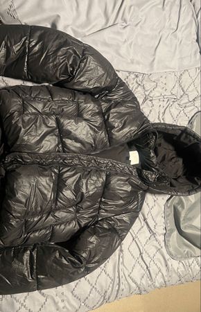 H&M Steppjacke schwarz mit Kapuze