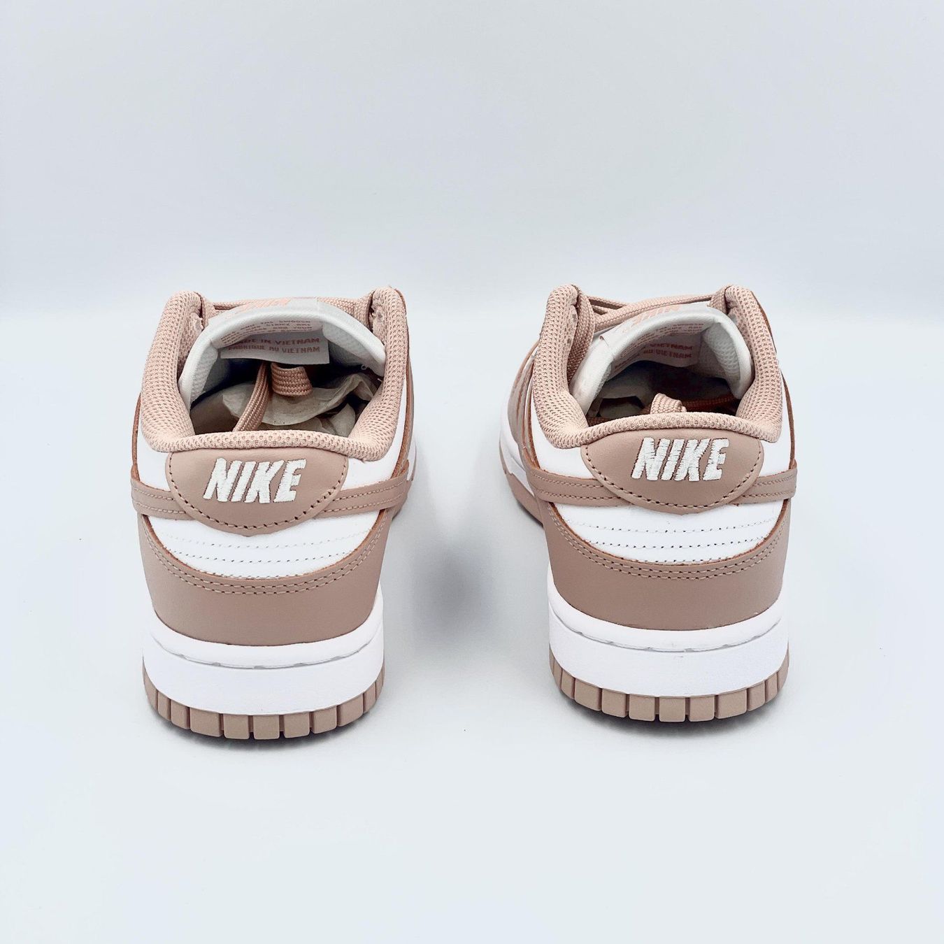 Nike Scarpe da donna: Nike Dunk Low Rose Whisper EU 41 – Nuovo e nell'imballaggio originale da Erlinsbach venduto da sasneakers 5