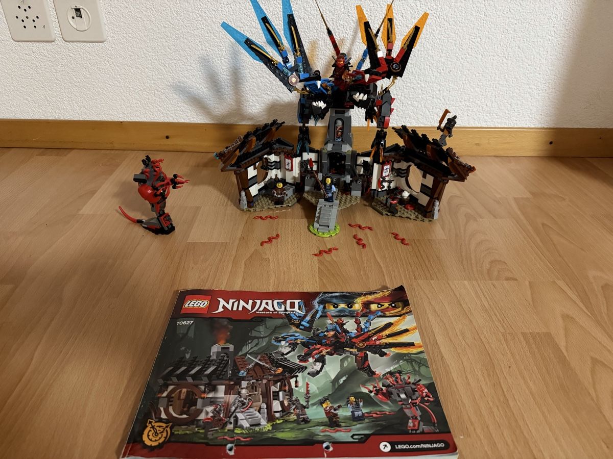 Lego Kit di costruzioni: Lego Ninjago Drachenschmiede – Nuovo (secondo la descrizione) da Murgenthal venduto da jni_kh6y