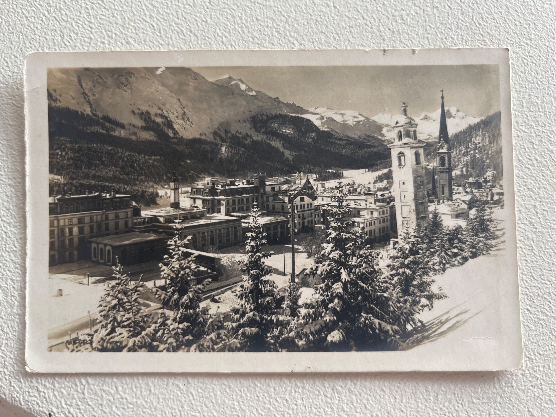 Alle Briefmarken: Alte Ansichtskarte St. Moritz Dorf – Gebraucht aus Chiasso von AzenYa