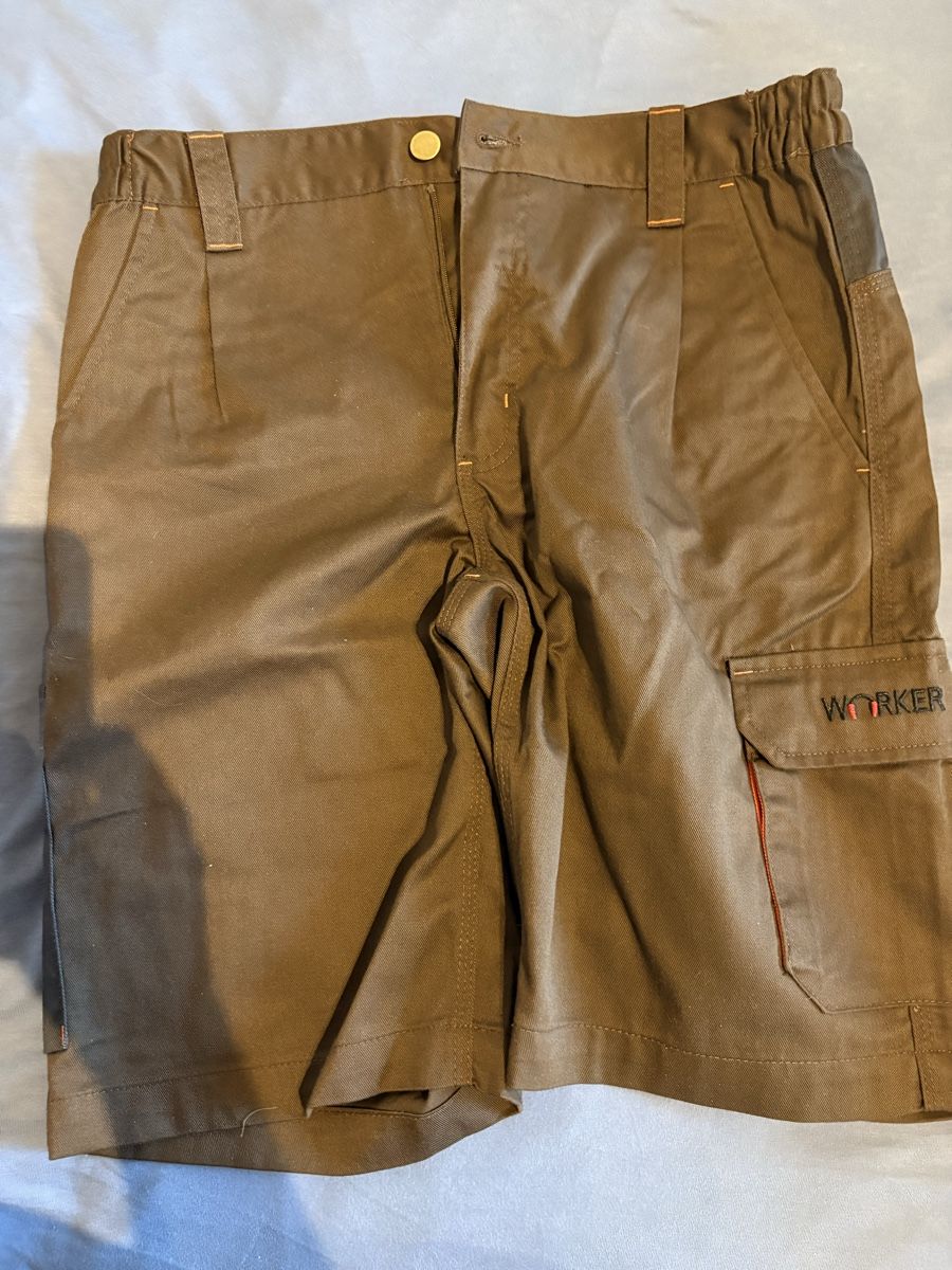 Pantaloni: WORKER hosen shorts NEU – Nuovo e nell'imballaggio originale da Herzogenbuchsee venduto da warrior77