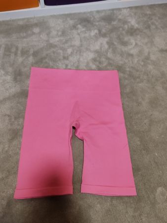 Radlerhose Primark nahtlos pink Grösse S neu