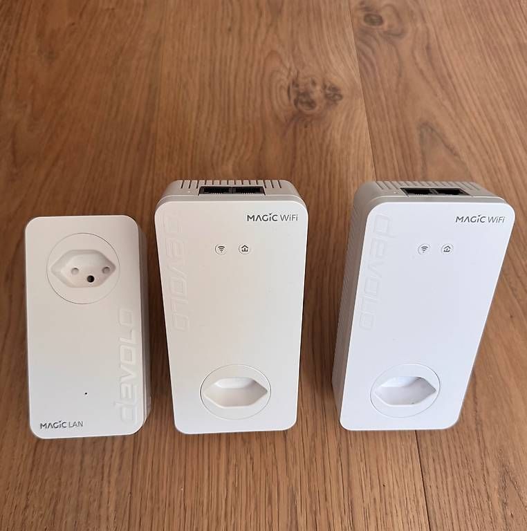 Laufwerke & Adapter: Lot devolo Magic 1 CPL : 2 WiFi 2-1 + 1 LAN 1-1 – Gebraucht aus Gingins von uti_7wnv