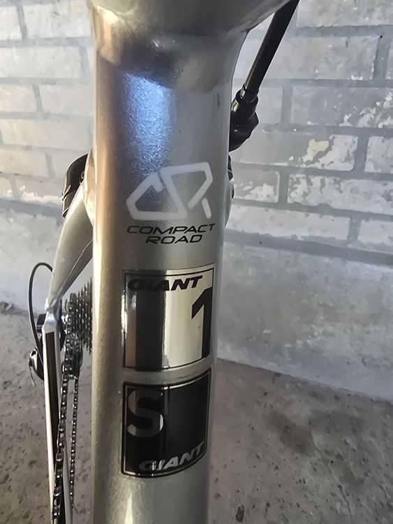 Giant Velos: Rennvelo Giant Defy 1, Top Zustand, wenig gefahren! – Gebraucht aus Aarberg von 2002stefan 5