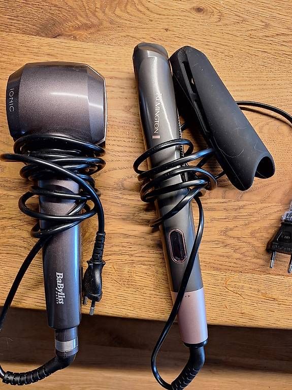 Piastre & Arricciacapelli: Babyliss ionic Lockenstab und remington haarglätter  – Usato da Erlinsbach venduto da Busio