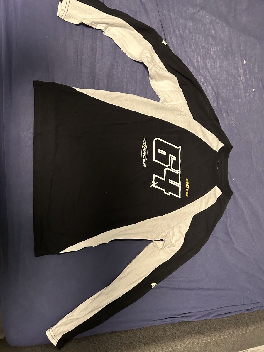 Maglioni & Felpe: Longsleeve yourturn – Nuovo (secondo la descrizione) da Oberägeri venduto da liv_n6yh 1