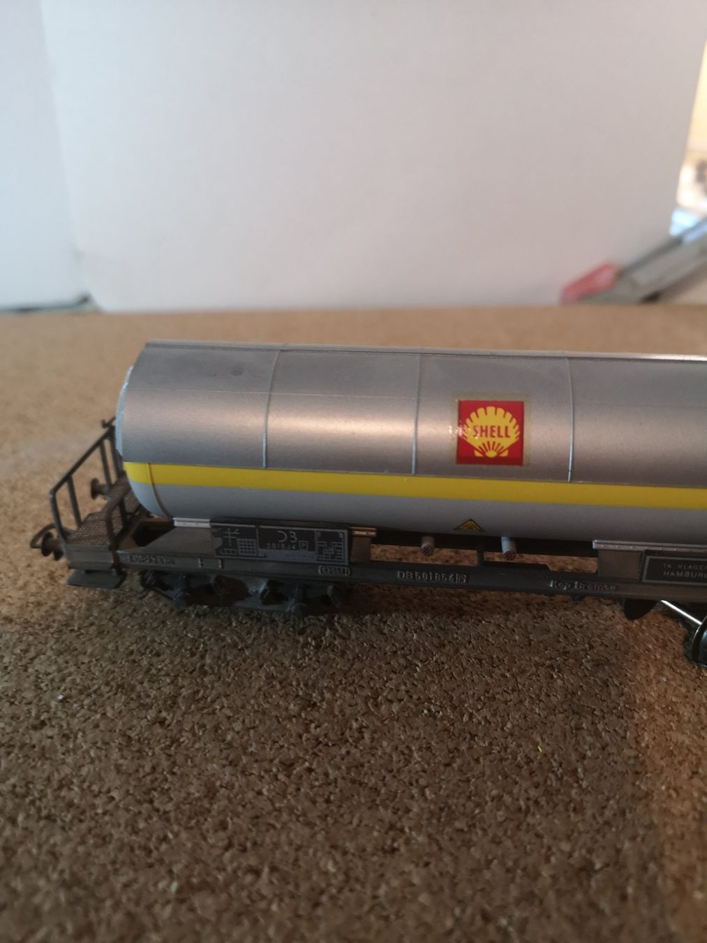 Modelleisenbahnen: Div. Tankwagen H0 – Gebraucht aus Heimberg von Newyorker5 3
