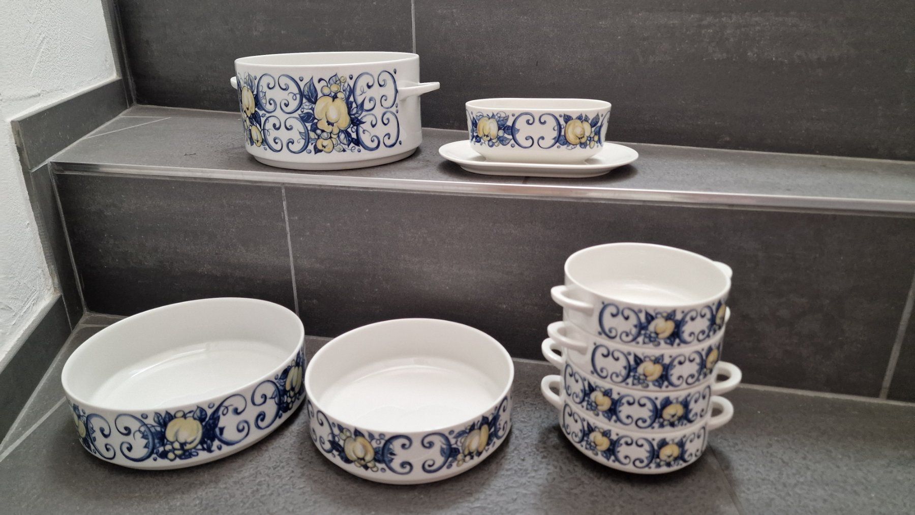 Villeroy & Boch Set di piatti: Villery&Boch – Usato da Eiken venduto da Hexemalkreide