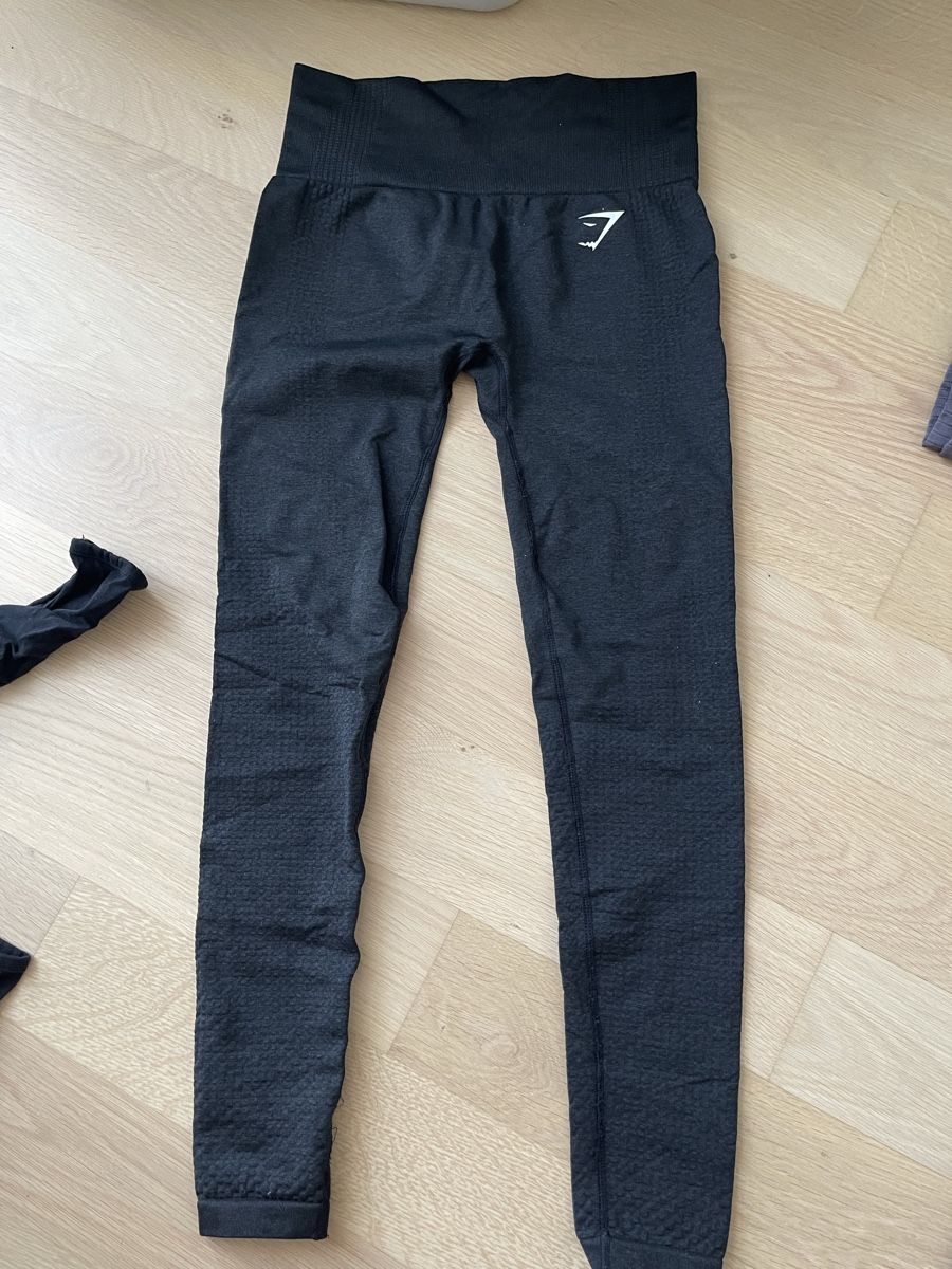 Gymshark Lotti di vestiti: Gymshark Set – Usato da Neuhausen am Rheinfall venduto da nifi.plants 2