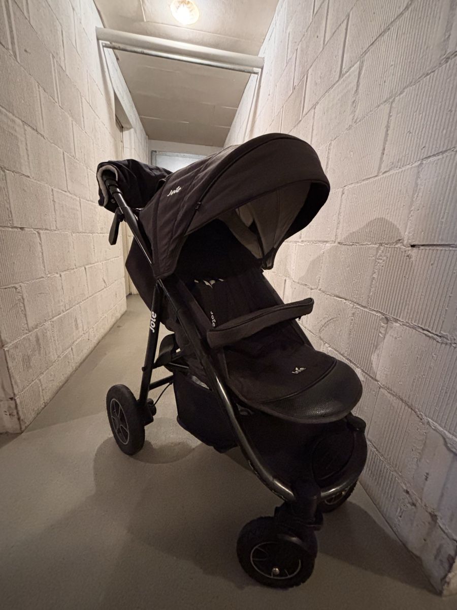 Joie Carrozzine: Joie Kinderwagen – Usato da ostermundigen venduto da Tamara_88