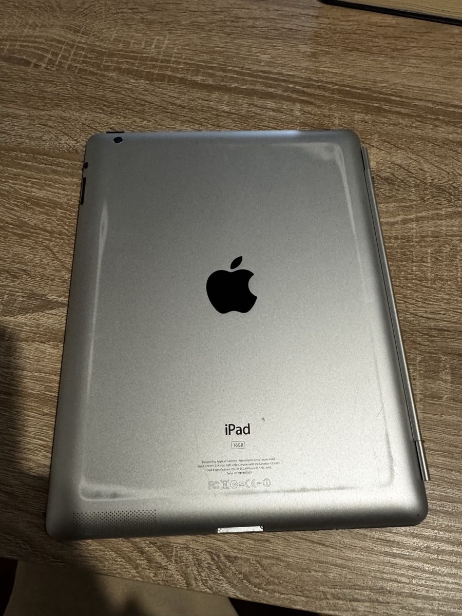 Apple Tablet PC: IPad 3e génération (A1416) – Difettoso da Vevey venduto da Eiden77 2