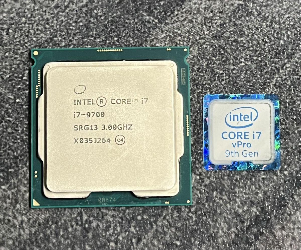 Intel PCs: Processore i7 nona generazione  – Gebraucht aus Arosio von pep_y2gj