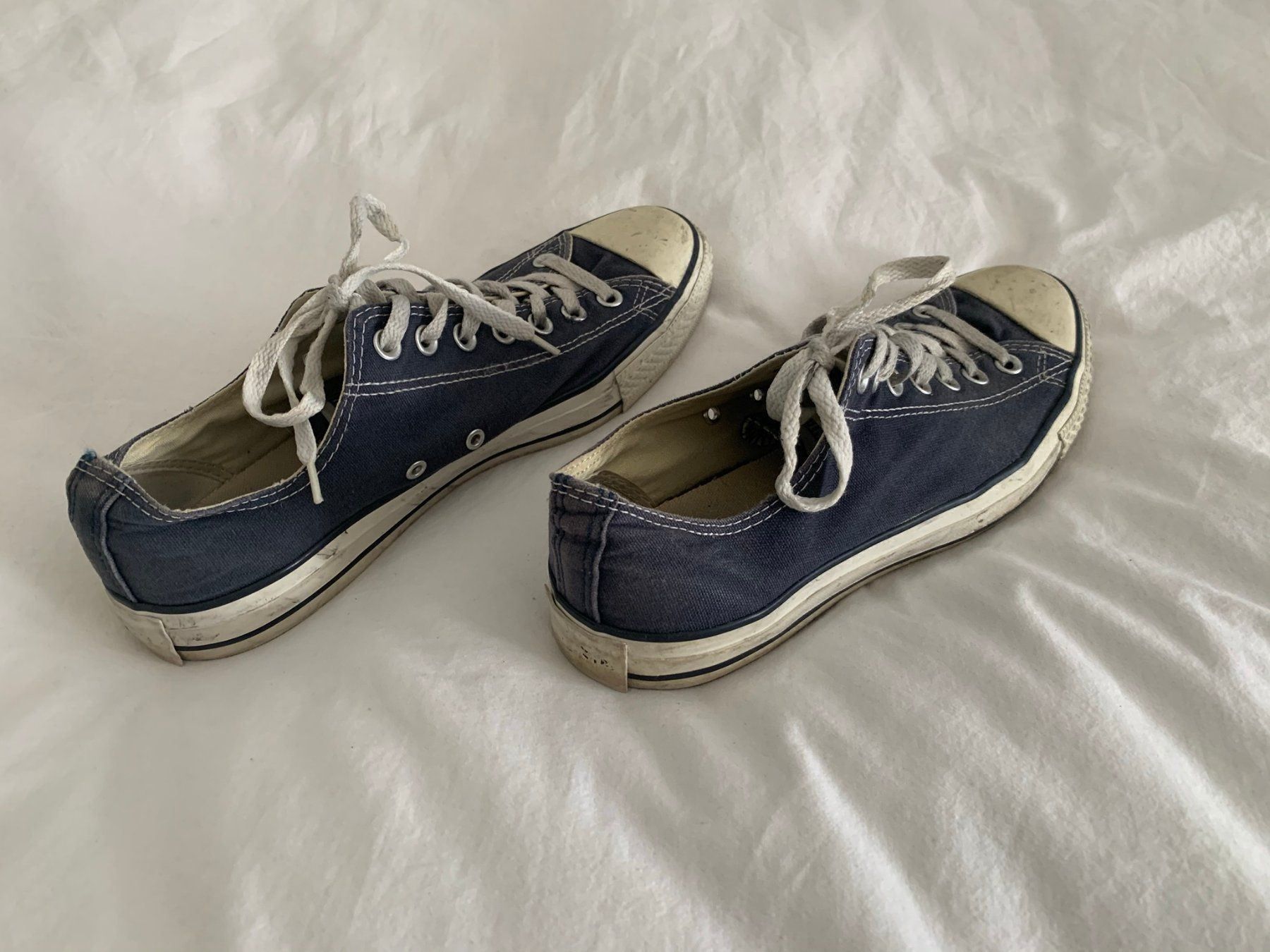 Converse Chaussures hommes: CONVERSE - Chucks dunkelblau 43 – D'occasion à Zürich par Diazaio 3