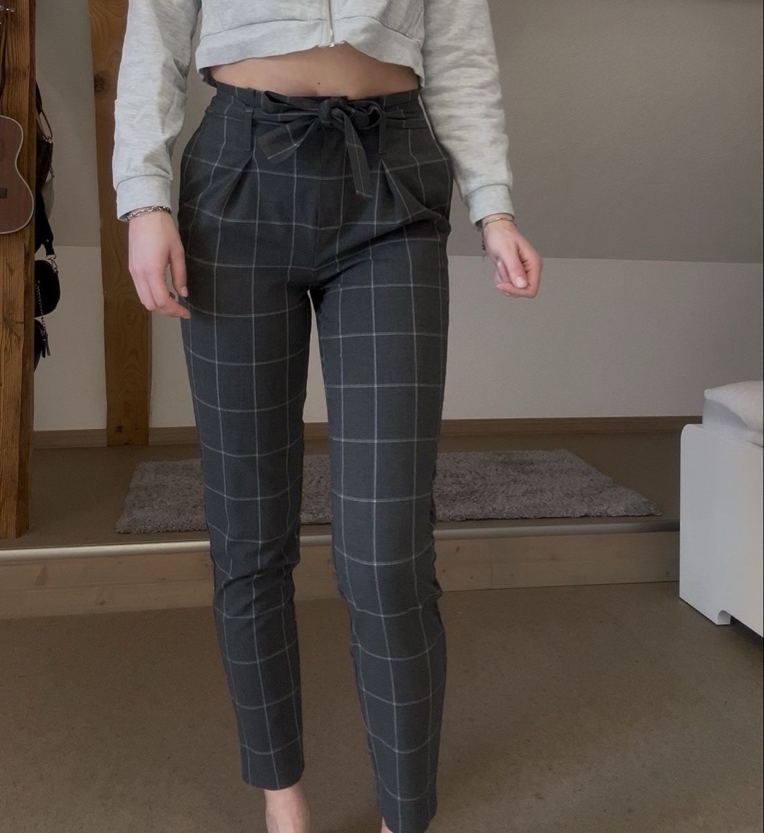 Pantaloni: Trendige Stoffhose mit Karomuster, Only – Usato da Hellbühl venduto da chi_sf7g