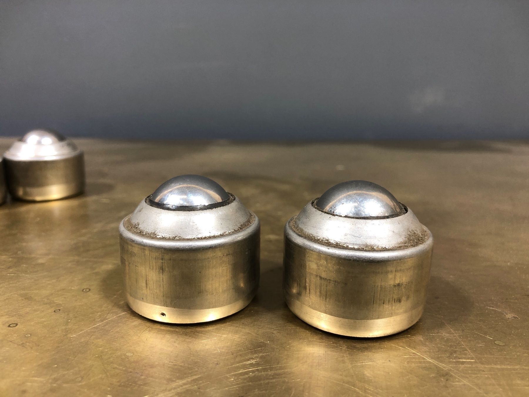 Sonstiges zum Lager & Transport: Kugelrollen Alwayse D: 40mm, H: 36mm – Gebraucht aus Laufenburg von Sirluger 8