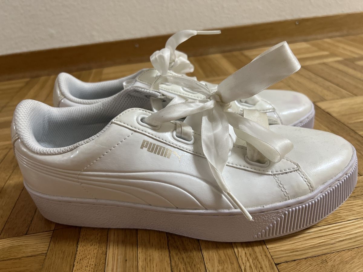 Puma Scarpe da donna: Puma Sneaker, weiss, Grösse 39 – Usato da St. Gallen venduto da mir_dlk7 1