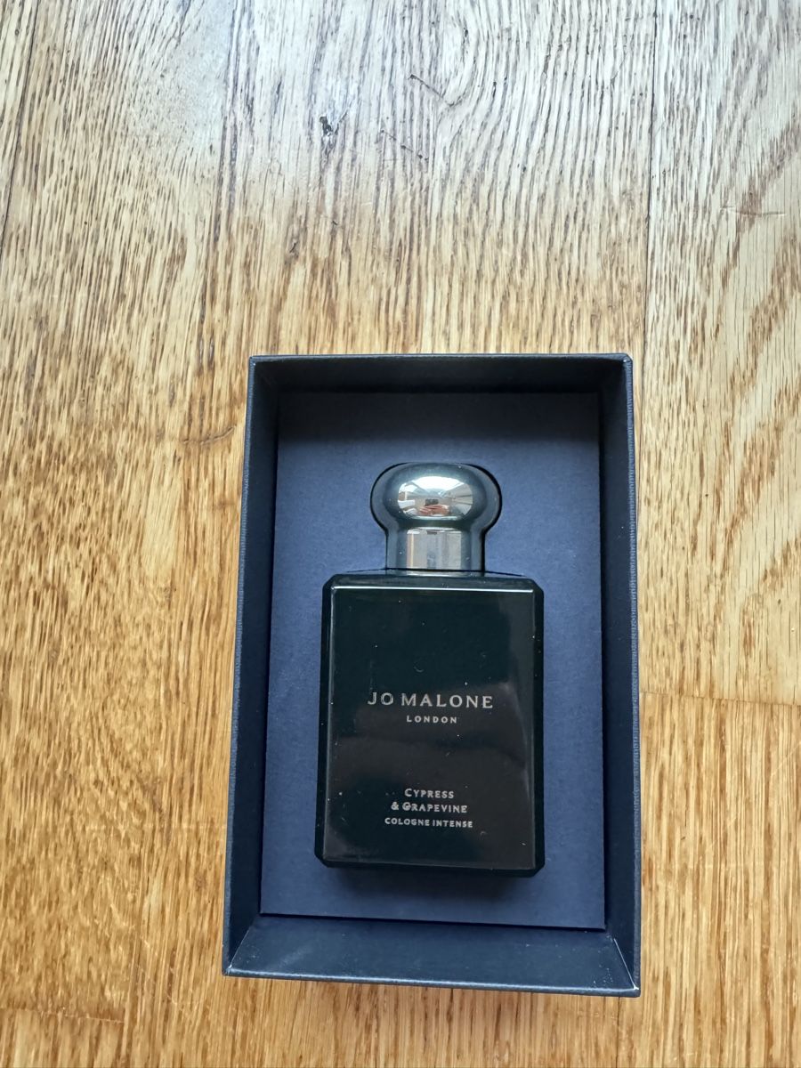 Jo Malone Profumi & Eau de Toilette: Jo Malone Cypress & Grapevine Cologne Intense, 50ml NEU – Nuovo e nell'imballaggio originale da Zürich venduto da tob_7ct9 2