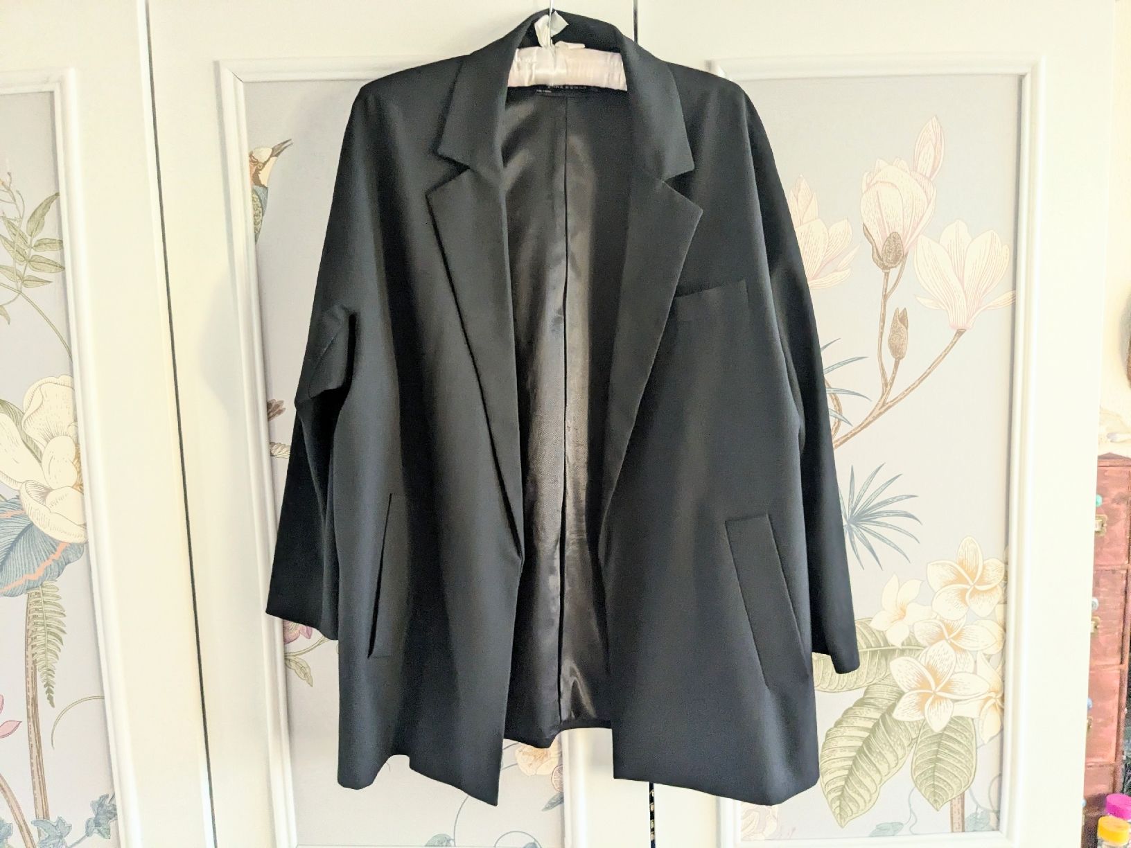 Zara Jacken: Elegant Zara blazer L – Gebraucht aus Kloten von nad_ys78