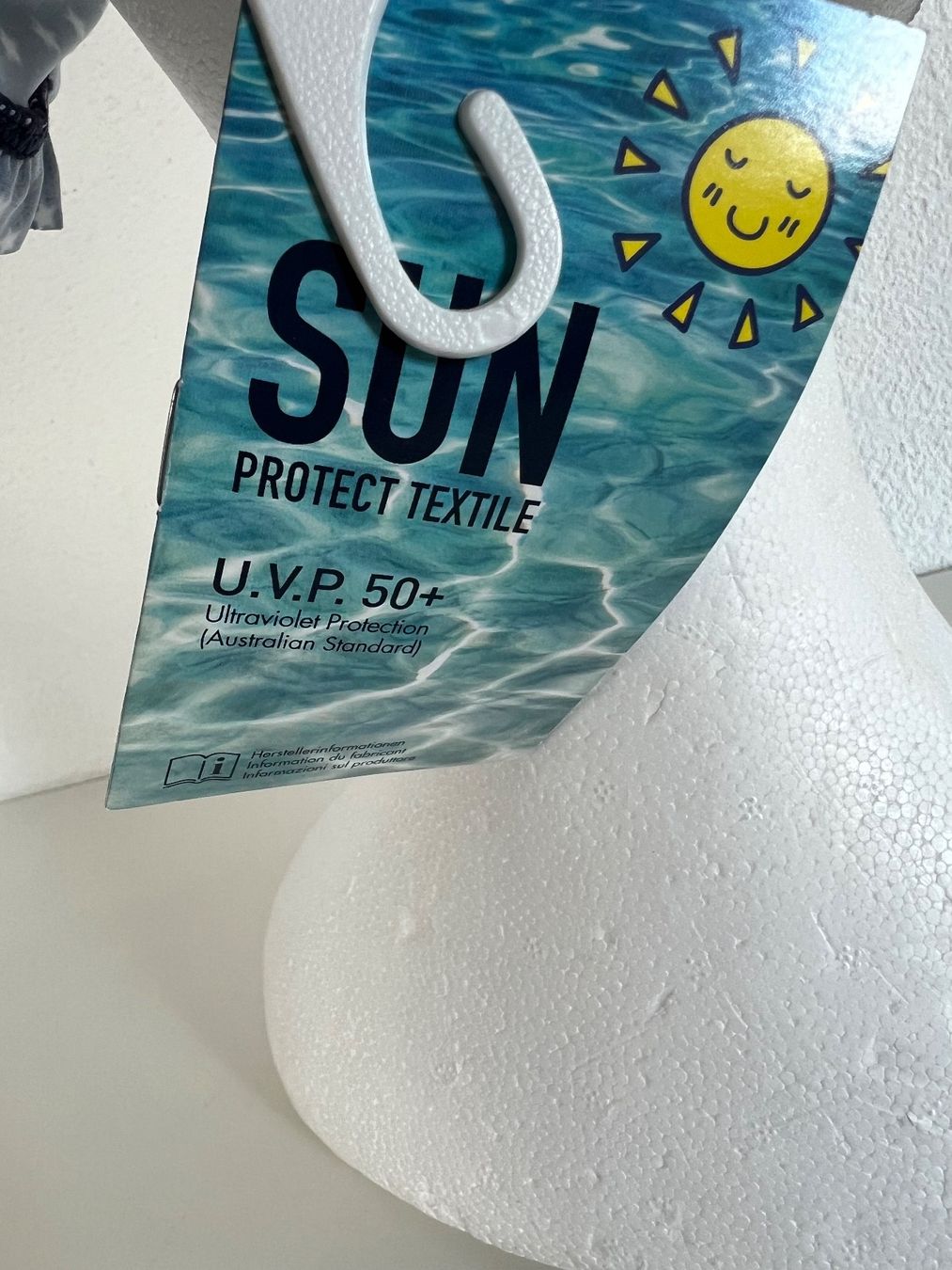 Migros Berretti & Sciarpe: UV 50+ Sonnenhut 80-92 – Nuovo e nell'imballaggio originale da Lengnau BE venduto da Rubin27 4