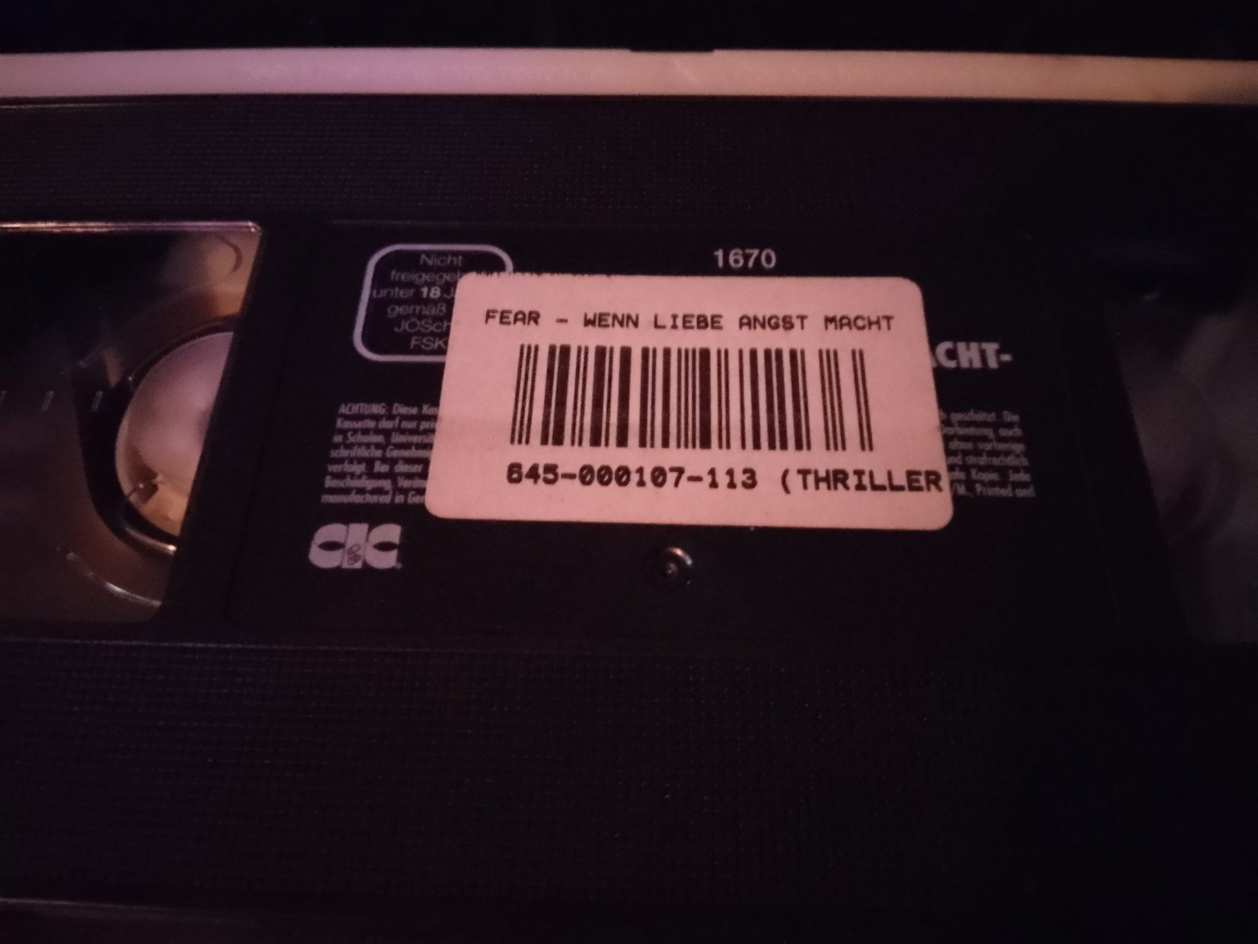 Tutti i VHS: FEAR - WENN LIEBE ANGST MACHT VHS – Usato da Remetschwil venduto da Privatflohmi 1