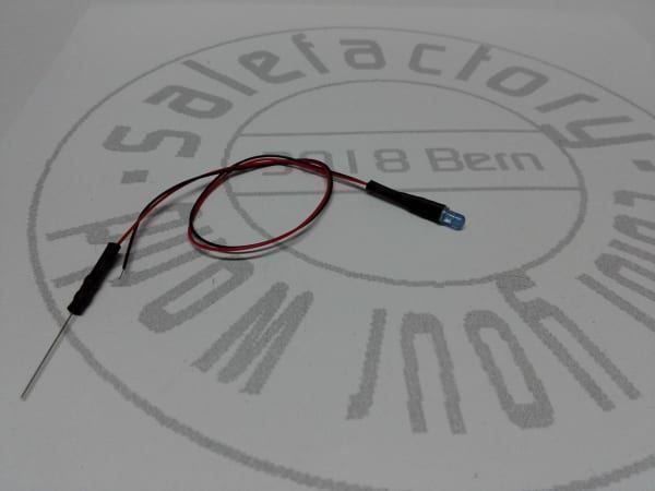 Componenti elettronici: Blink-LED blau 3mm 12V verkabelt – Nuovo (secondo la descrizione) da Luzern venduto da Salefactory 1