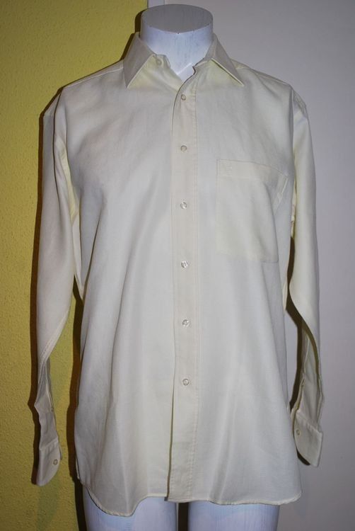 Pierre Cardin Hemden: Chemise / Hemd PIERRE CARDIN   Taille/Grosse  39 ....... – Gebraucht aus Cossonay-ville von Super-Price-Quality