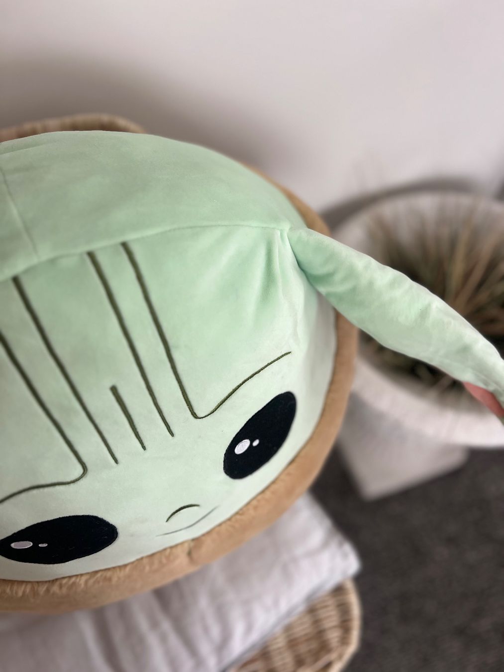 Squishmallows Giocattoli: Riesen Squishmallow Star Wars Yoda 55cm – Usato da Lufingen venduto da bombolulu 1